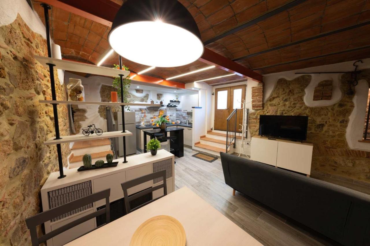 Montepescali Le Logge Casa Vacanze מראה חיצוני תמונה