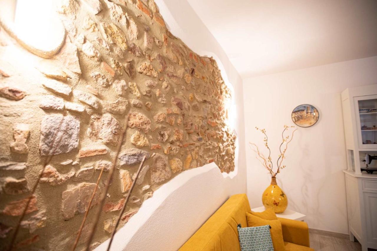 Montepescali Le Logge Casa Vacanze מראה חיצוני תמונה
